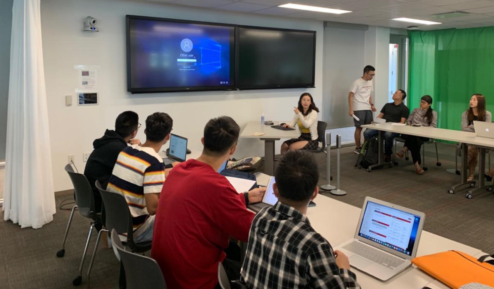 2c823195bf1e41409cf49c557a4f99ef