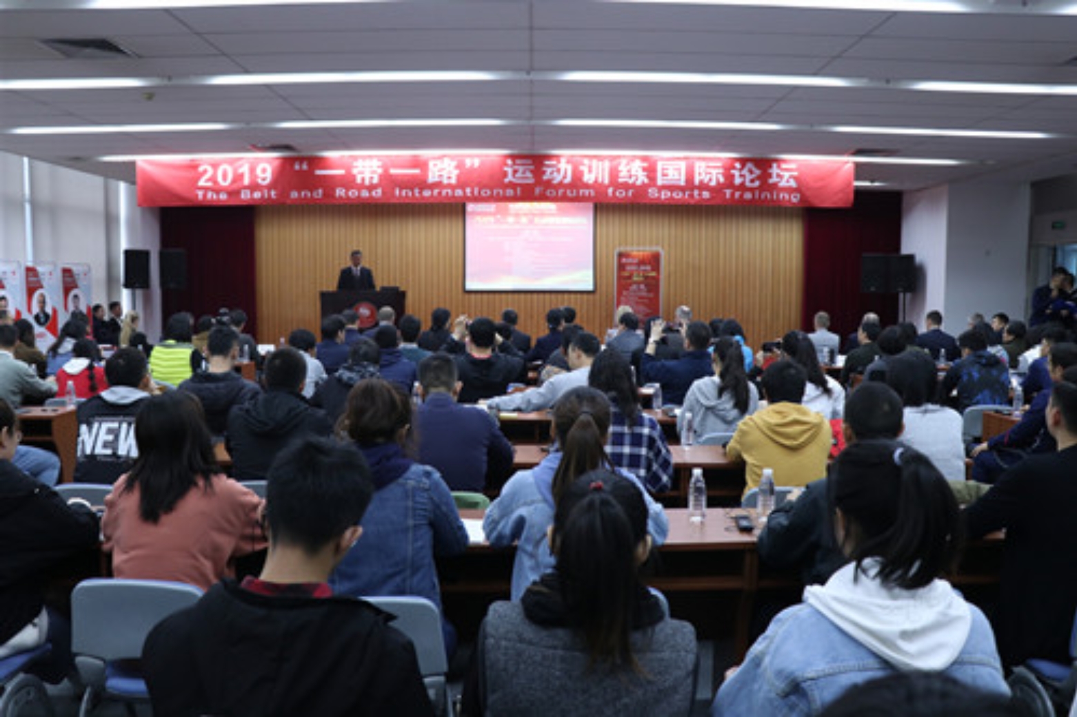 60e87d570e304ab4ba7929fe0de83bd7